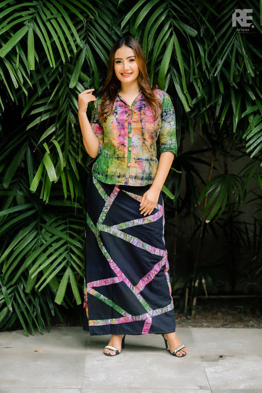 Unisex batik sarong with vibrant multicolour batik print