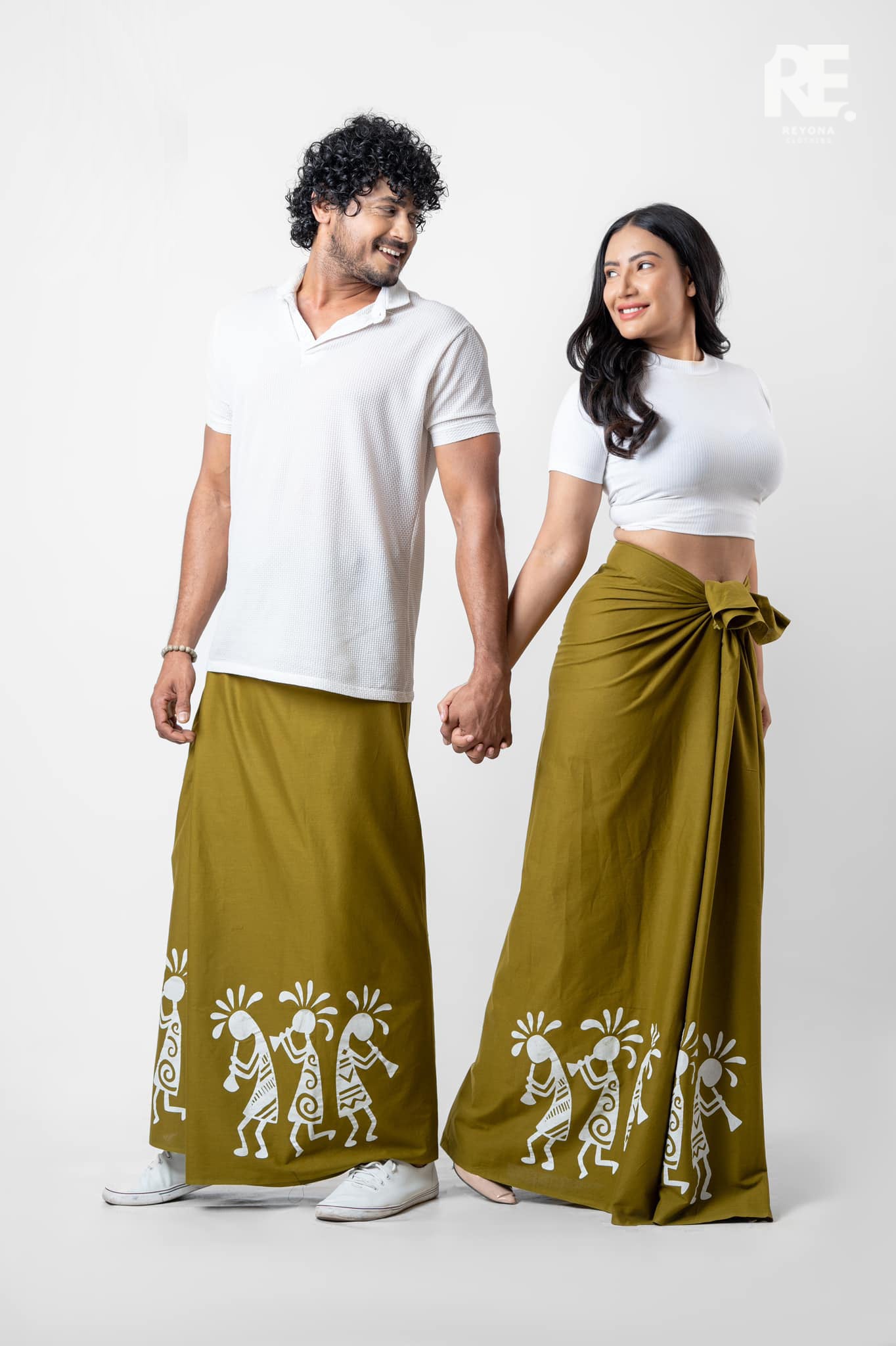 Printed batik sarong unisex cotton lungi with traditional design