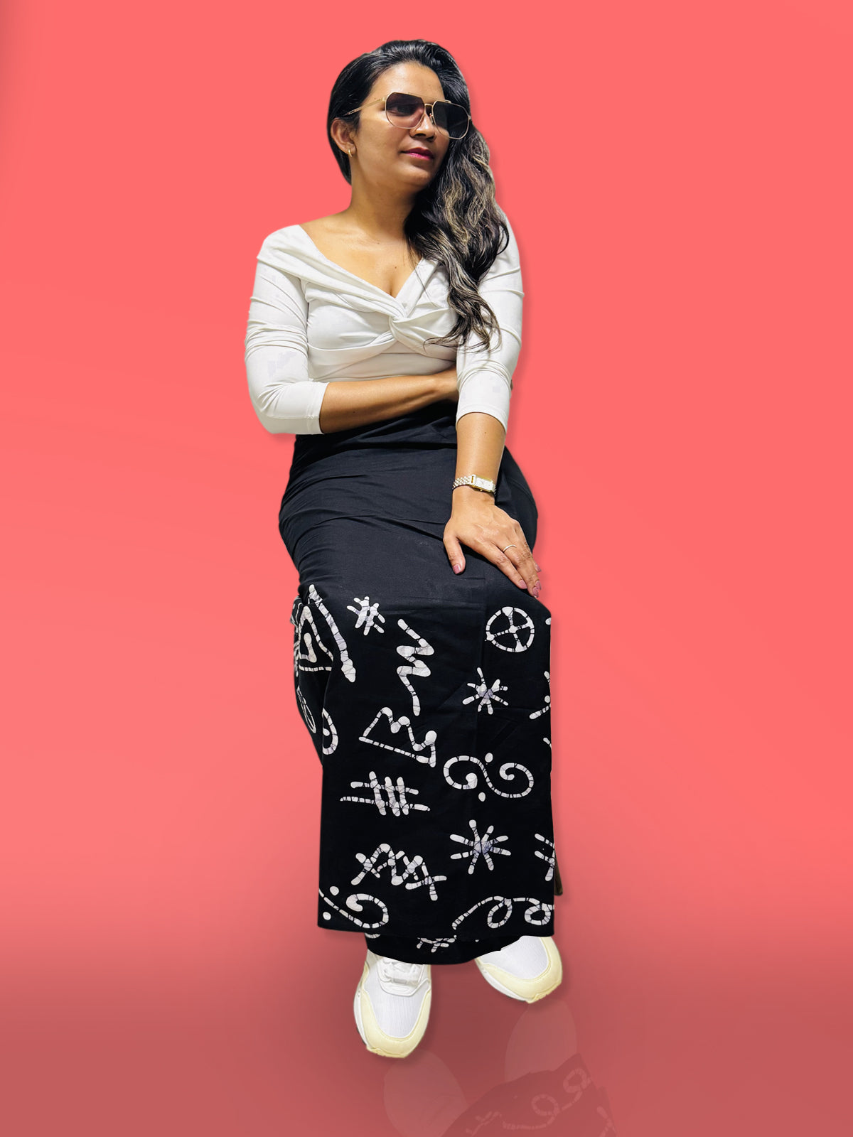 Reyona handcrafted black batik lungi made from cotton
